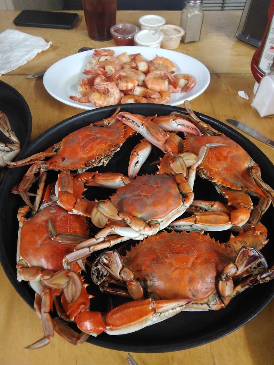 Menu page for Cajun seafood dinners.